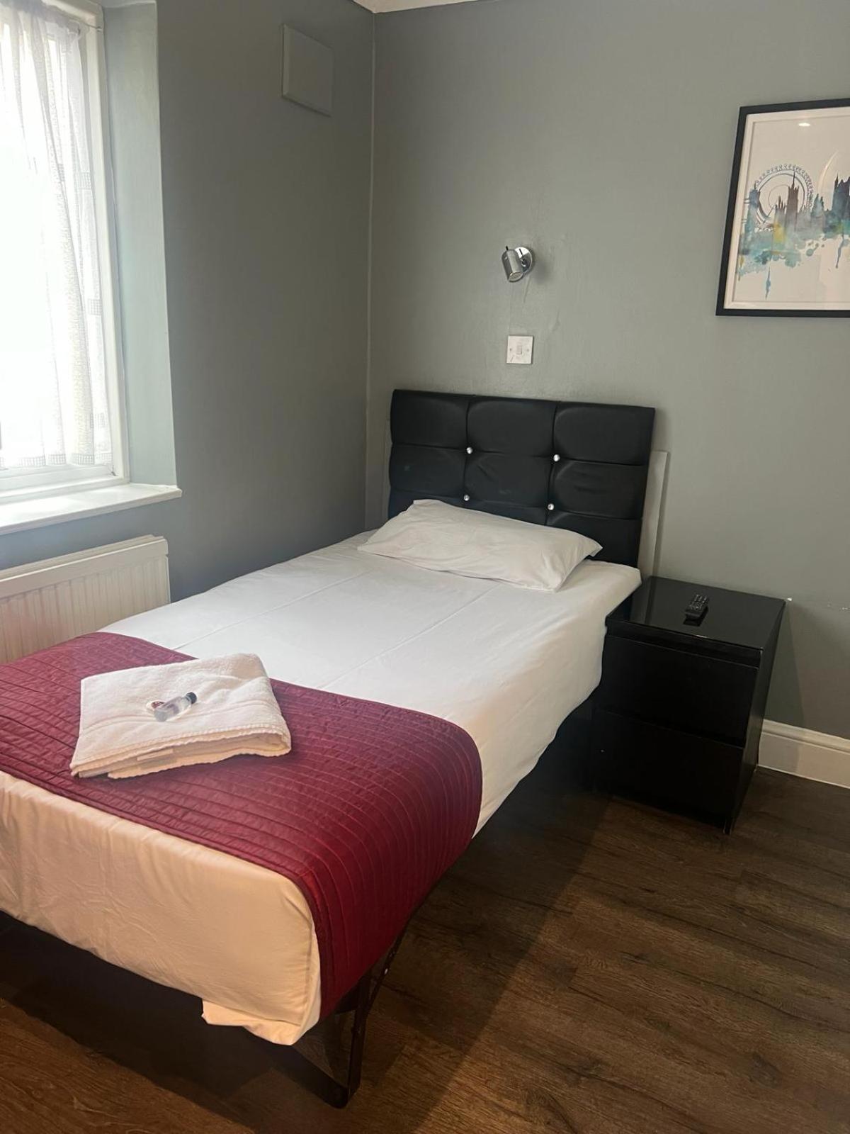 Saba Rooms And Apartments London Exterior photo